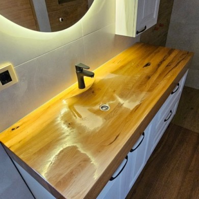 Drvna galanterija Blagoje predstavlja unikatni drveni umivaonik